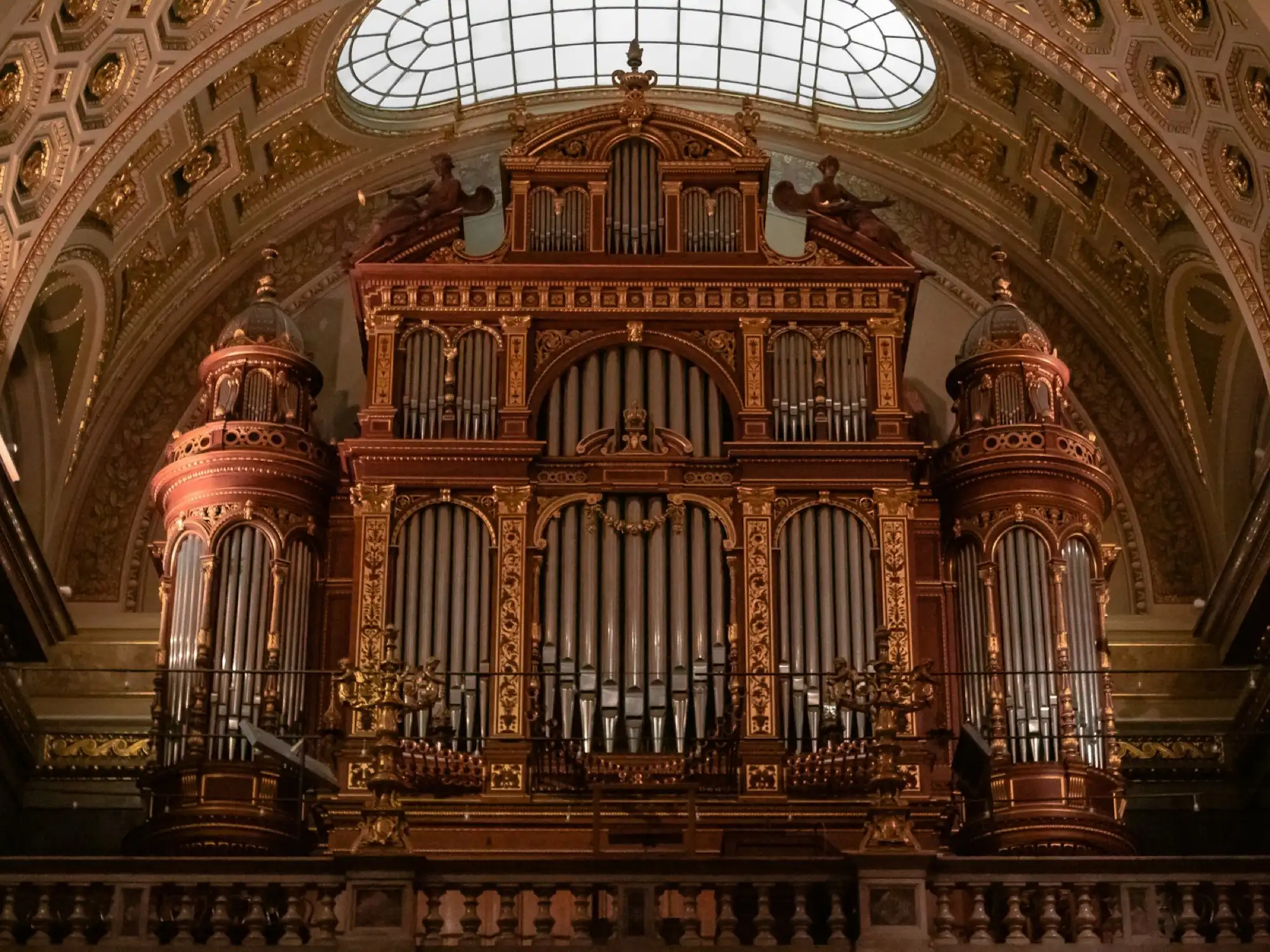 The gilded case and pipes of the great organ of St. Stephen's Basilica