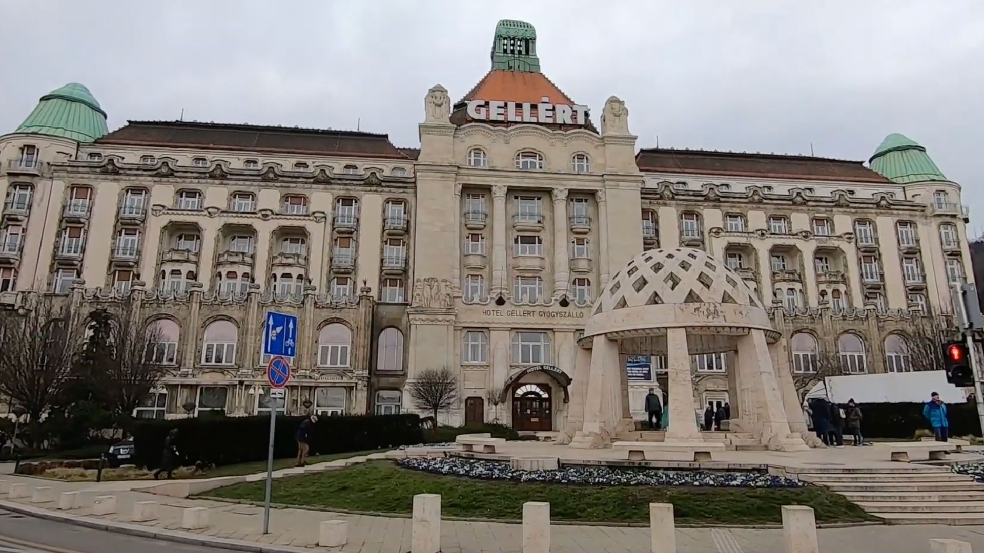 Front view of Gellért Thermal Bath and Hotel with its iconic architecture